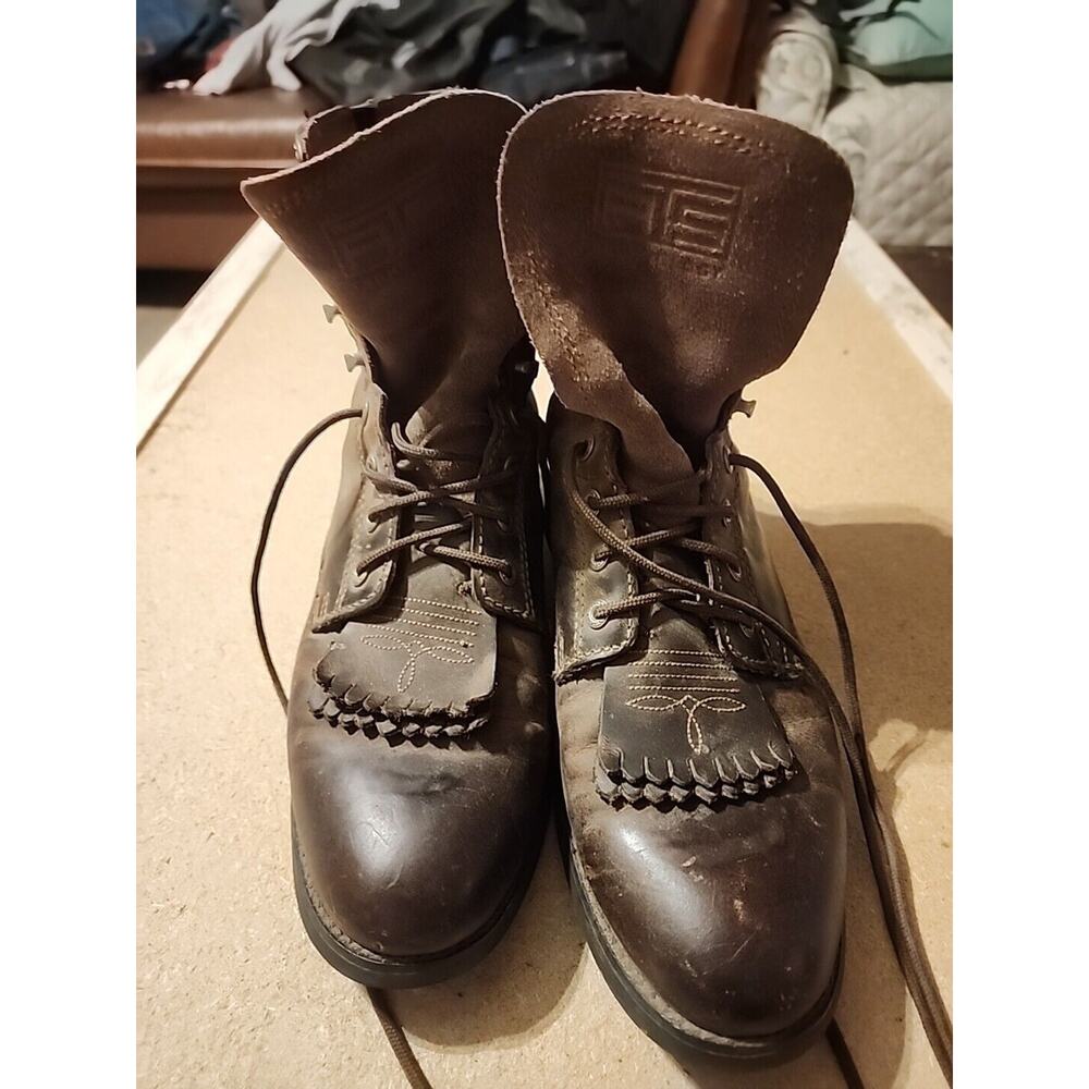WOMENS 11.5 B Rugged Brown ARIAT # 33525 Heritage Lacer Roper Western Boots